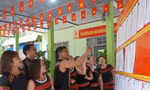 Từ vùng sạt lở đau thương, Trà Leng rợp cờ hoa trước ngày hội bầu cử