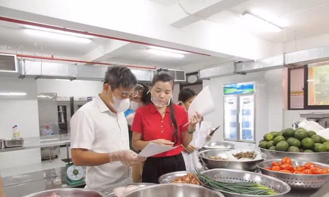 Sửa Luật An toàn thực phẩm: Chặn thực phẩm bẩn từ gốc, không chờ xảy ra sự cố