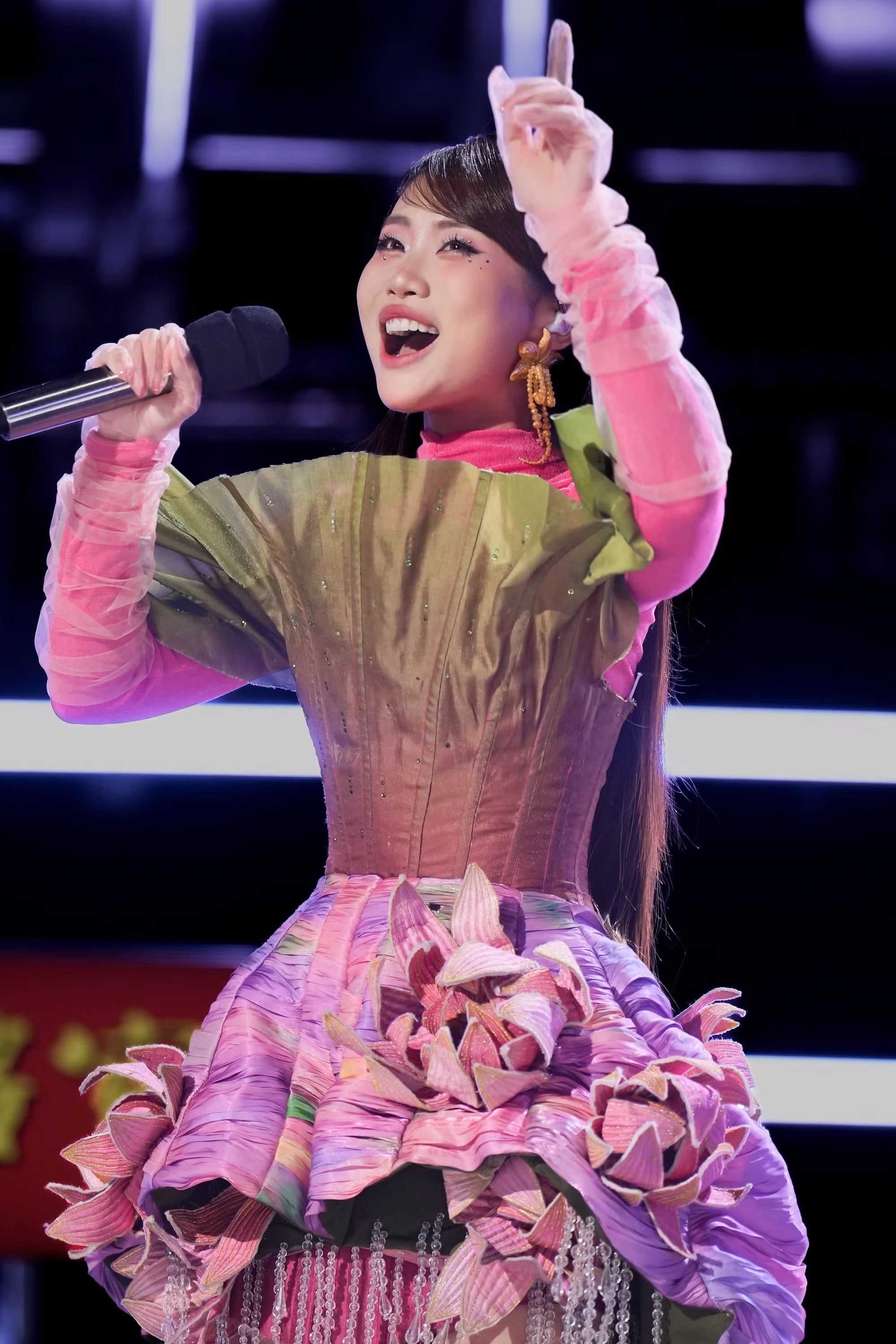 bong-phu-hoa-sing-asia.jpg