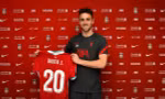 Diogo Jota mặc áo số 20 ở Liverpool.