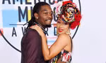 Cardi B khoe ảnh sinh em bé thứ hai nhưng giật spotlight lại là chiếc chăn Louis Vuitton