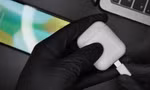Câu hỏi chung: Khi nào thì AirPods sẽ được Apple chuyển sang cổng sạc USB-C?