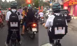 Khi bạn nhận giấy khen và muốn khoe với cả thế giới, hãy làm theo cách của nam sinh này!