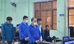 Các bị cáo khai nhận hành vi trước tòa. Ảnh: CB