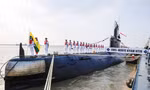 Lễ bàn giao tàu ngầm UMS Minye Kyaw Htin do Trung Quốc chế tạo cho Hải quân Myanmar ngày 24/12/2021. (Ảnh: Global New Light)