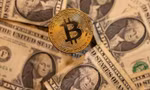Bitcoin vẫn là đồng tiền số lớn nhất thế giới. (Ảnh: Reuters)