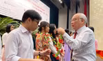 Hội Khuyến học TP. HCM trao học bổng khuyến tài cho 332 sinh viên 