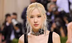 Rosé BLACKPINK tăng nhiệt cho show sống còn “I-LAND 2” khi hát ca khúc chủ đề