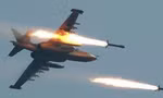 Cường kích Su-25 Nga liên tiếp nã tên lửa vào mục tiêu quân sự Ukraine 