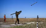 Ukraine tung video tên lửa phòng không vác vai MANPADS hạ gục ‘cá sấu’ K-52 của Nga 