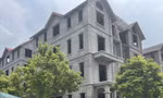 Nhiều doanh nghiệp bất động sản không có thưởng Tết năm nay vì thị trường “đóng băng”. Ảnh: Như Ý