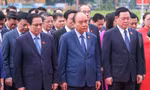 Hình ảnh đại biểu dự Kỳ họp thứ 3, Quốc hội khóa XV vào Lăng viếng Bác