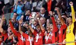 Đoạt FA Cup, MU báo tin buồn cho Chelsea và Newcastle