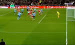Trọng tài Ngoại hạng Anh thừa nhận sai lầm nghiêm trọng khiến Arsenal ôm hận