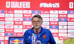 HLV Troussier: ‘Đội tuyển Việt Nam vẫn nắm quyền tự quyết’