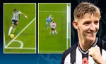 HLV Arsenal chỉ trích trọng tài, gọi bàn thắng của Newcastle là ‘nỗi ô nhục’