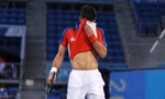 Novak Djokovic thua sốc Zverev tại Olympic 2020, vỡ mộng Golden Slam