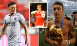 Mesut Ozil treo giày sau khi hủy hợp đồng với Basaksehir