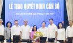 UBND TPHCM công bố quyết định cán bộ