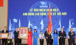 ĐHQG TPHCM đón nhận danh hiệu Anh hùng lao động thời kỳ đổi mới
