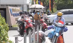 Sinh viên TPHCM rời ký túc xá để chuẩn bị làm nơi cách ly y tế