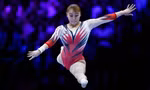 Đội trưởng đội thể dục dụng cụ nữ Olympic Nhật Bản bị đuổi về nước vì hút thuốc