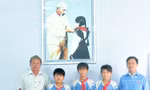 Khen 3 học sinh dũng cảm ở Bình Định cứu người đuối nước