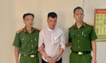 Bắt đối tượng trốn truy nã dưới vỏ bọc hướng dẫn viên du lịch