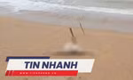 TIN NHANH: Xác định thi thể nữ giới không đầu dạt bờ biển Quảng Nam