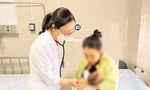 Bệnh viện Sản - Nhi Ninh Bình cứu sống bé sơ sinh bị ngộ độc sái thuốc phiện