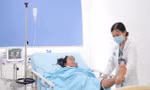 Người phụ nữ hôn mê sâu, phải thở máy vì ăn cá nóc