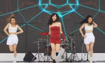 Min mang 'Cà phê' đốt cháy sân khấu 'Sóng Festival'