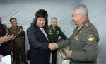 Ông Kim Jong-un được quan chức Nga tặng máy bay không người lái cảm tử