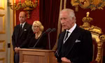 Con trai của Nữ hoàng Elizabeth chính thức được tấn phong là Vua Charles III