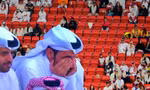 Người hâm mộ Qatar bỏ về giữa chừng và sự thật trần trụi trong ngày khai mạc World Cup 2022 