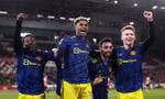 Các cầu thủ MU nói gì trong giờ nghỉ trước khi đè bẹp Brentford ở hiệp 2?