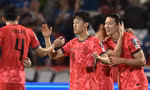 Thua đậm Hàn Quốc 0-3, Thái Lan hẹp cơ hội vào vòng trong