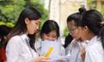 Xôn xao trường đại học dùng điểm ngữ văn xét tuyển ngành y