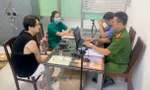 Bắt quả tang 10 nữ tiếp viên nhà hàng bán dâm cho khách Hàn Quốc 