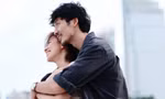 ‘Cặp đôi tình chị em’ vừa hài hước vừa kịch tính, gây tò mò của phim Tết này lộ diện, dân mạng rần rần vì ‘cảnh nóng’