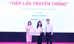 Trao tặng 13.000 bản đồ Tổ quốc cho các trường học trên cả nước