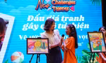 Học sinh tham gia trại hè vẽ tranh bán đấu giá ủng hộ trẻ em vùng cao