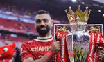 Mohamed Salah đi vào lịch sử với cú đúp danh hiệu danh giá tại Premier League