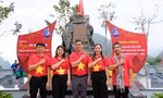 Đại biểu hành trình Tôi yêu Tổ quốc tôi tại di tích lịch sử quốc gia Đèo Lũng Lô