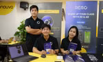 Võ Nguyễn Đình Trí (đứng), cựu sinh viên Trường Đại học FPT Đà Nẵng cùng các cộng sự thực hiện dự án Rebo