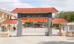 Vụ kỷ luật giáo viên sai quy định: Hiệu trưởng chuyển trường, giáo viên ở lại