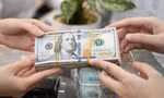 Khối ngoại 'đua' bán ròng, tỷ giá USD có bị ảnh hưởng?