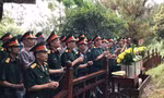 Dòng người viếng mộ Đại tướng Võ Nguyên Giáp trong ngày chiến thắng Điện Biên Phủ