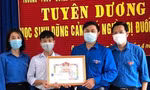 Nam sinh lớp 9 dũng cảm cứu sống em nhỏ đuối nước dưới hồ sen