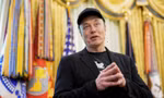 Tỷ phú Elon Musk trong một lần phát biểu tại Nhà Trắng. (Ảnh: Reuters)